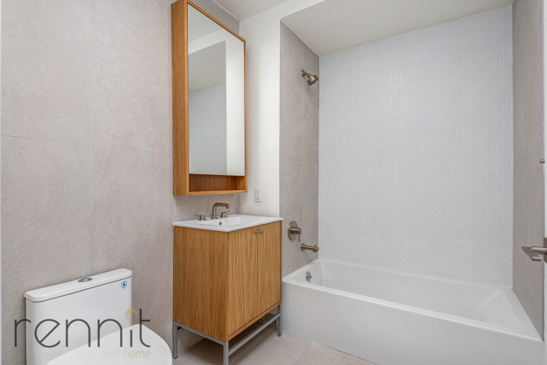 33 Little Nassau St, Apt 901 Image 7