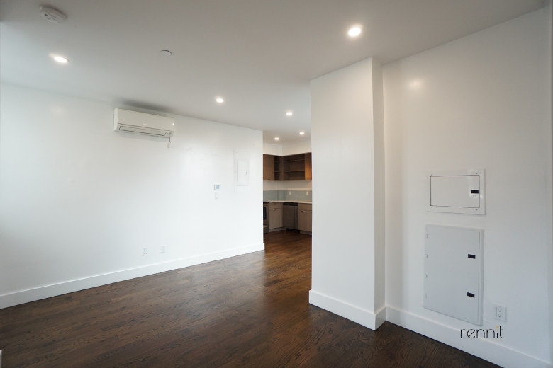 1620 New York Ave, Apt 4G Image 2