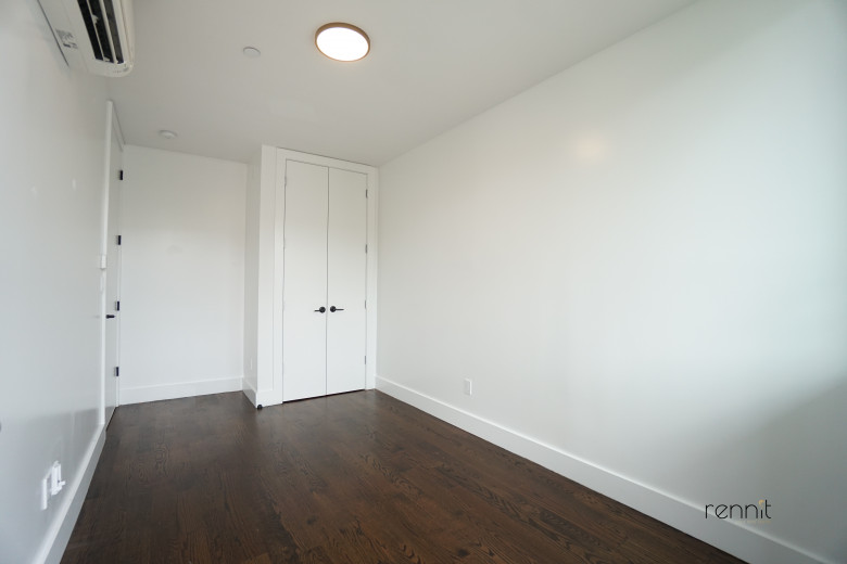 1620 New York Ave, Apt 4G Image 10