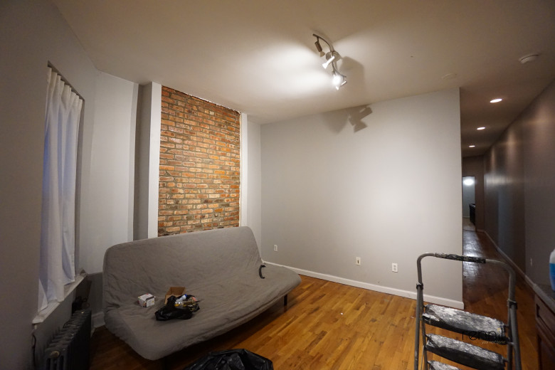 1257 Lincoln Pl, Apt 6 Image 3