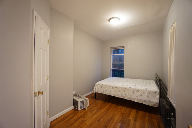 1257 Lincoln Pl, Apt 6 Image 4