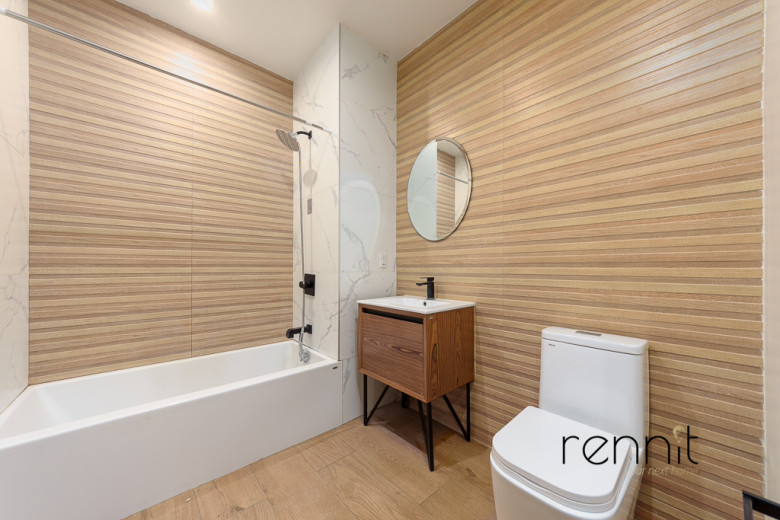 209 Troy Ave, Apt 1B Image 7