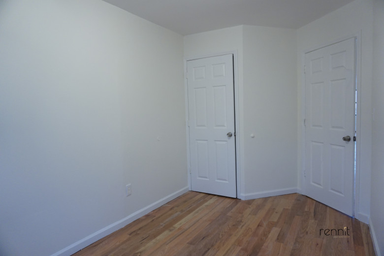 185 Pulaski St, Apt 2 Image 8