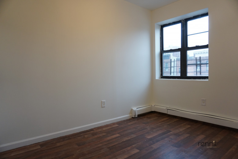 185 Pulaski St, Apt 2 Image 9