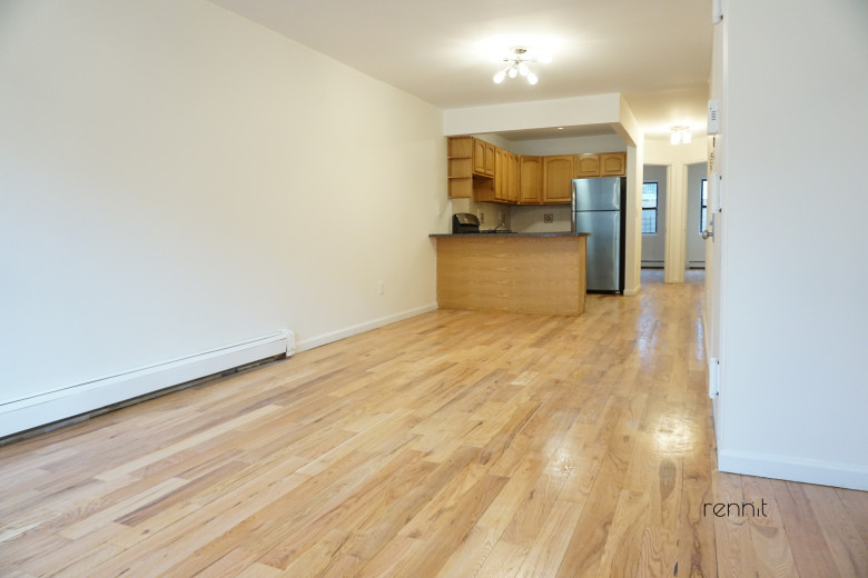185 Pulaski St, Apt 1 Image 2