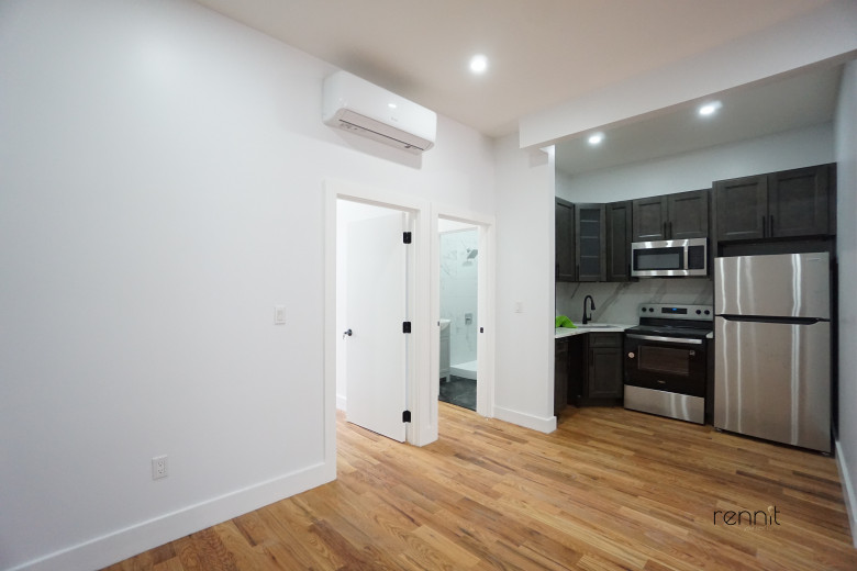 40 Cornelia St, Apt 2 Image 7