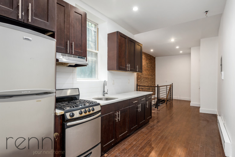 309 Tompkins Ave, Apt 1C Image 3