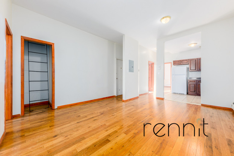 1168 Putnam Ave, Apt 3 Image 2