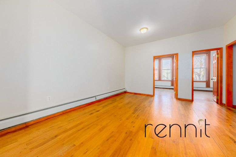 1168 Putnam Ave, Apt 3 Image 3