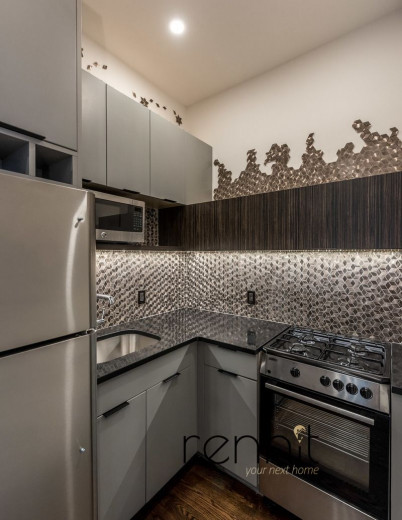 272 Throop Ave, Apt 4F Image 4