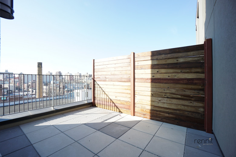 33 Little Nassau St, Apt 811 Image 1