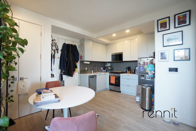 33 Little Nassau St, Apt 811 Image 16