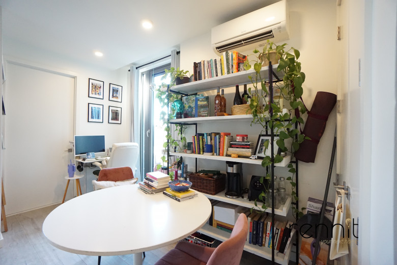 33 Little Nassau St, Apt 811 Image 19