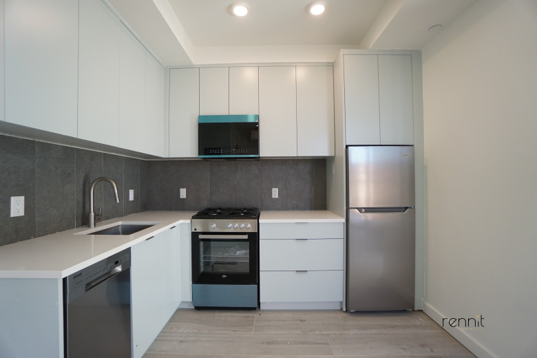33 Little Nassau St, Apt 811 Image 4
