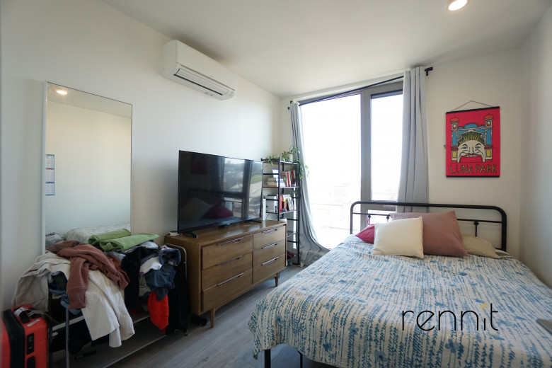33 Little Nassau St, Apt 811 Image 7
