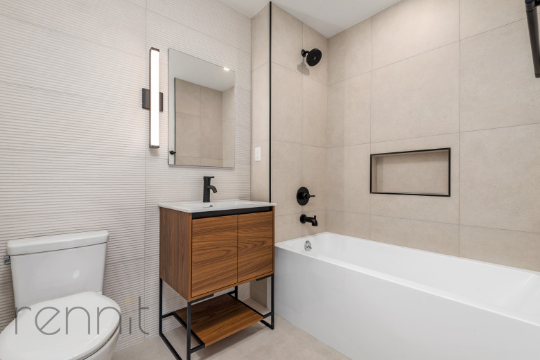 35 Kingston Ave, Apt 701 Image 7