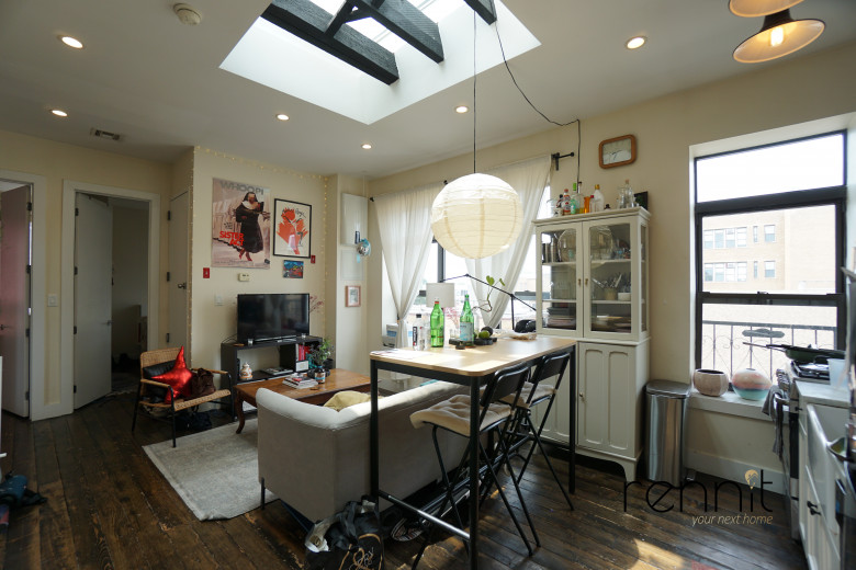 630 Central Ave, Apt 3R Image 2