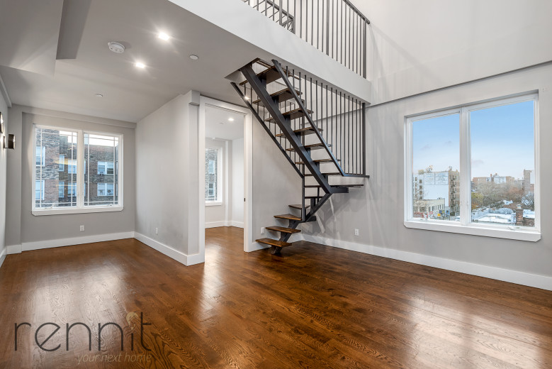 1031 Montgomery St, Apt 3F Image 5