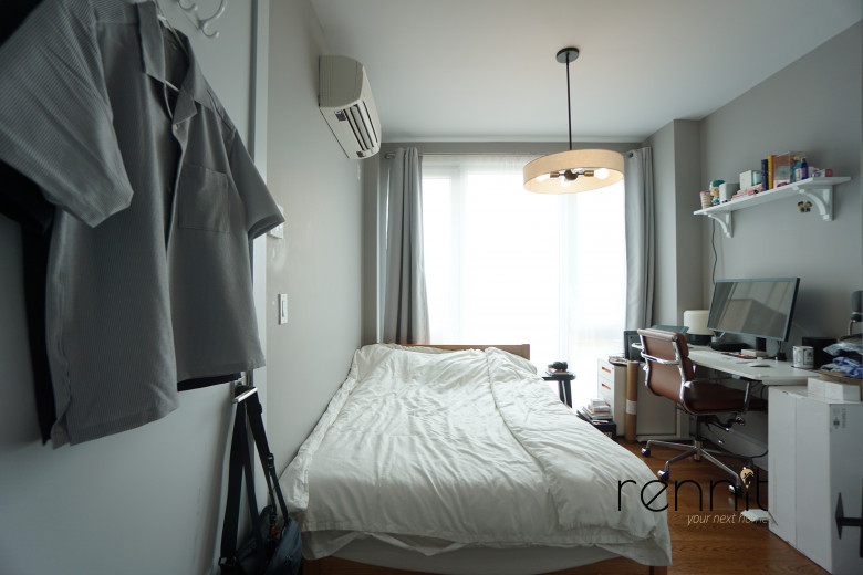853 Lexington Ave, Apt 6A Image 8