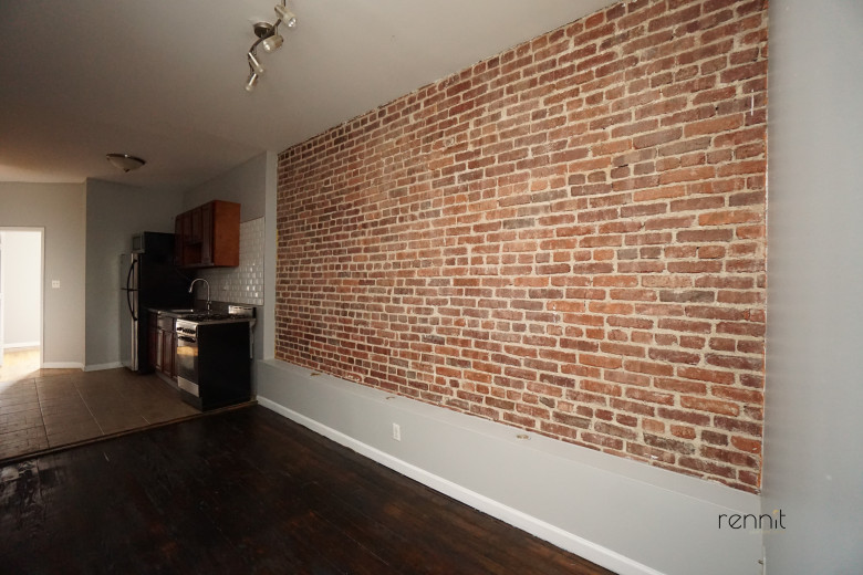 20 Covert St, Apt 3R Image 2