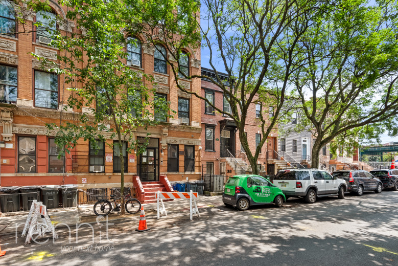 20 Covert St, Apt 3R Image 12