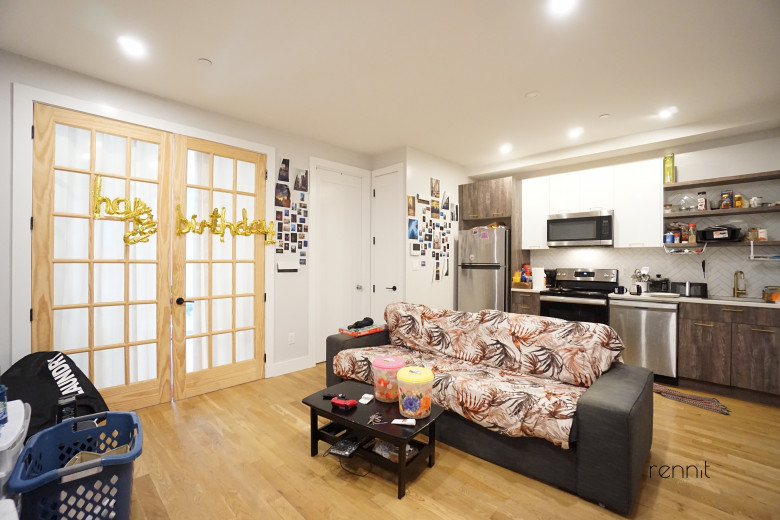 762 East 32nd St, Apt 4B Image 13