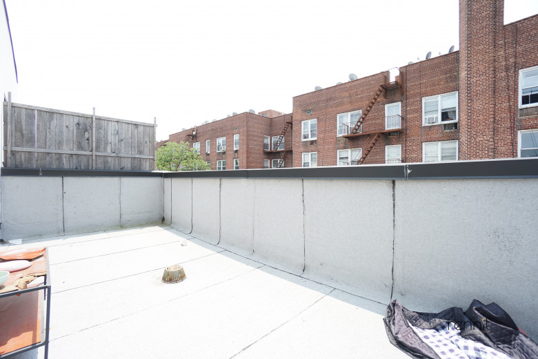 762 East 32nd St, Apt 4B Image 25