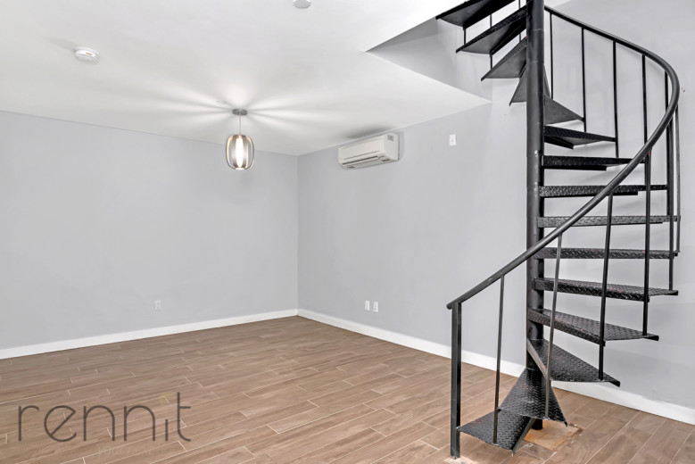 311 Wilson Ave, Apt 1A Image 9