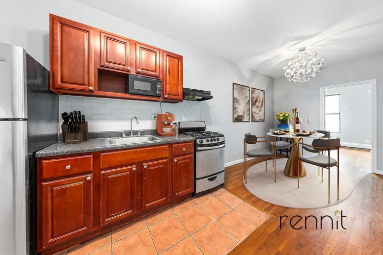 108 Cooper Sr, Apt 3L Image 1