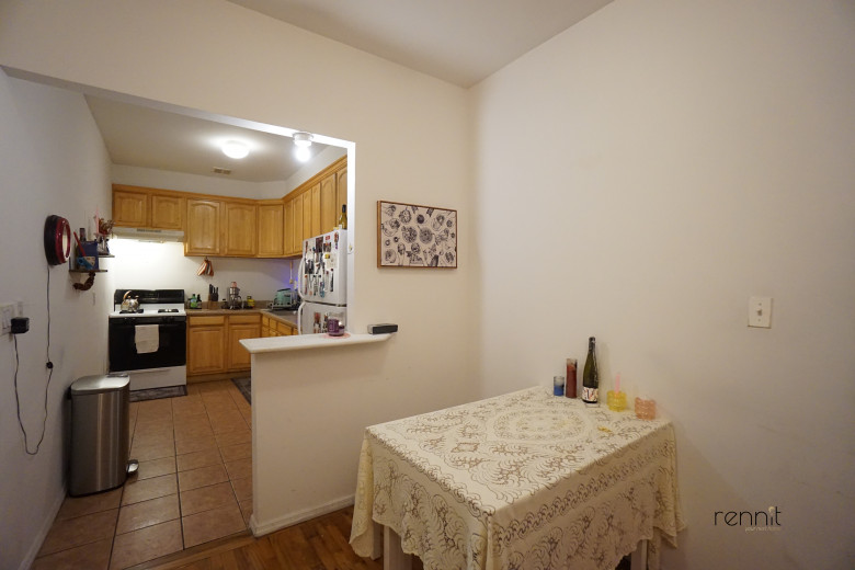 313 Jefferson St, Apt 2F Image 1