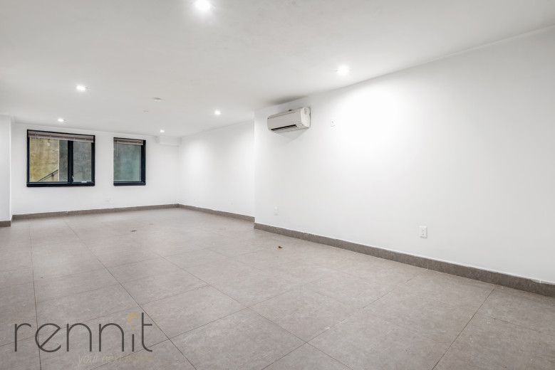 562 Park Pl, Apt 1B Image 10