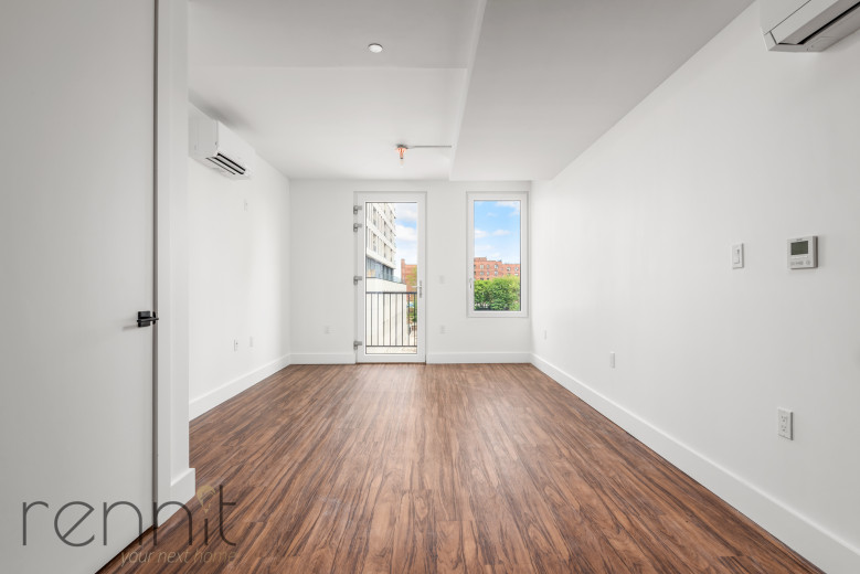 26-24 4th St, Apt 404A Image 4