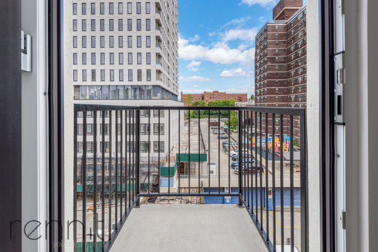 26-24 4th St, Apt 404A Image 6