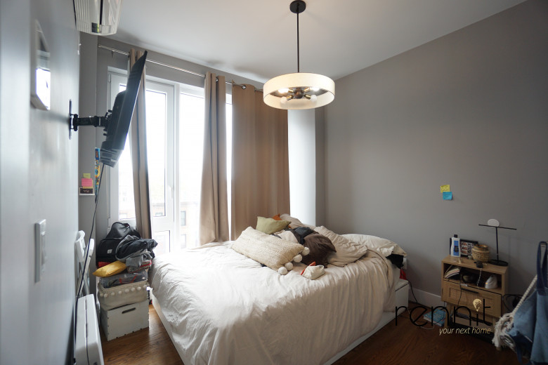 853 Lexington Ave, Apt 3A Image 9