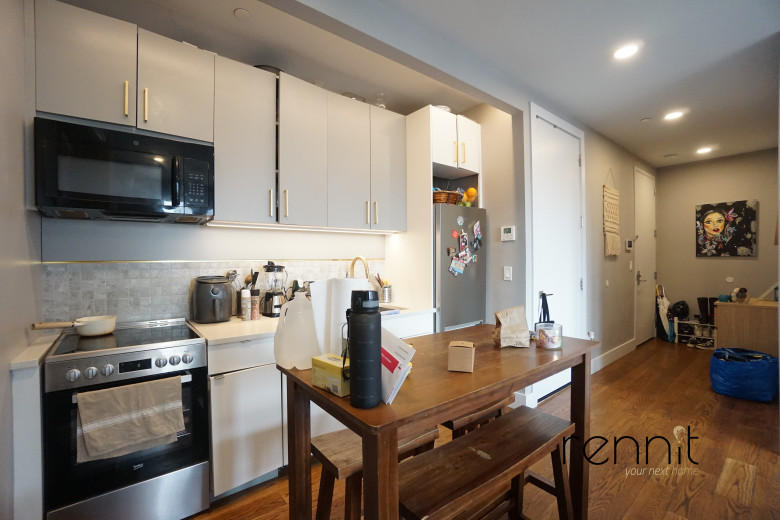 853 Lexington Ave, Apt 3A Image 3