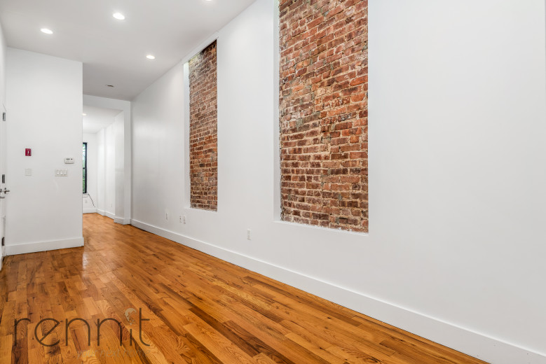 224 Schaefer St, Apt 3R Image 6