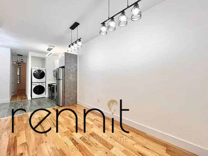 640 Kosciuszko St, Apt 2R Image 2