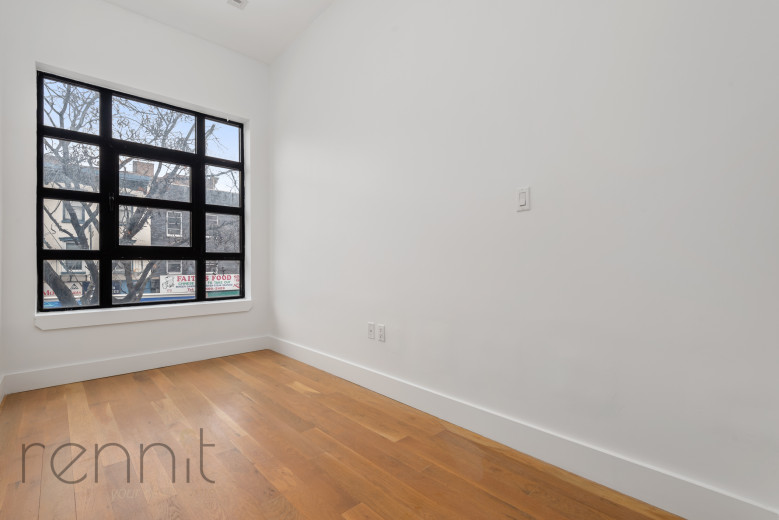 163 Graham Ave, Apt 3A Image 9