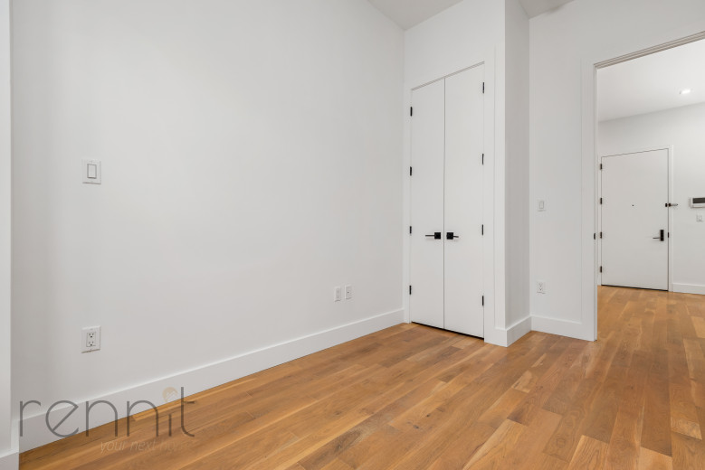 163 Graham Ave, Apt 3A Image 5
