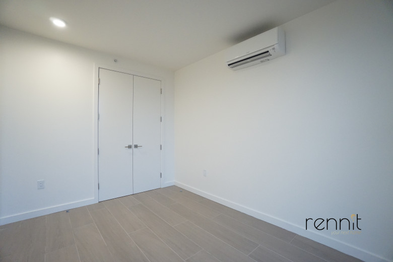33 Little Nassau St, Apt 902 Image 19