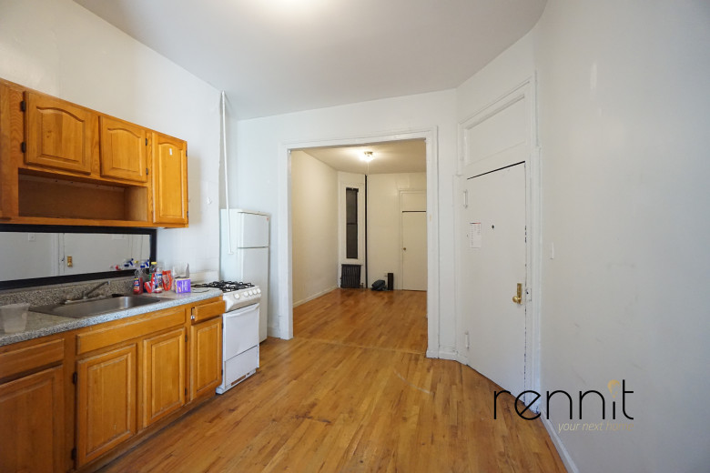 114 Walton St, Apt 3 Image 2