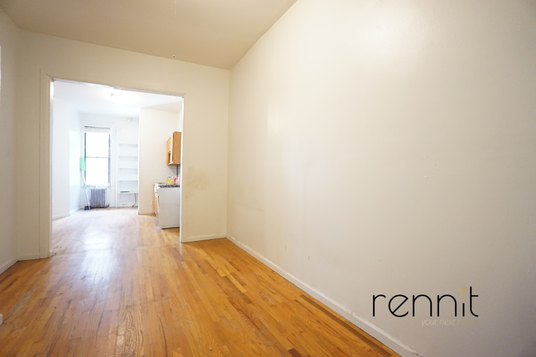 114 Walton St, Apt 3 Image 4