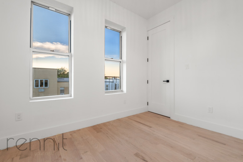 2039 Gates Ave, Apt 2B Image 5