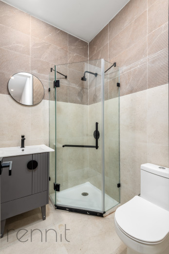 2039 Gates Ave, Apt 2B Image 9