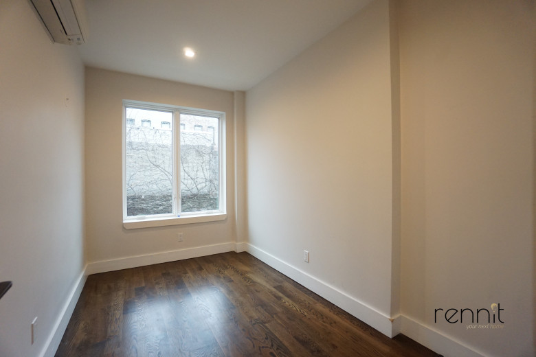 1031 Montgomery St, Apt 2F Image 14