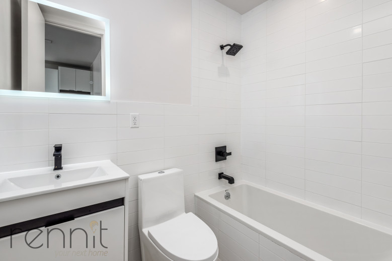 241 Devoe St, Apt 3R Image 6