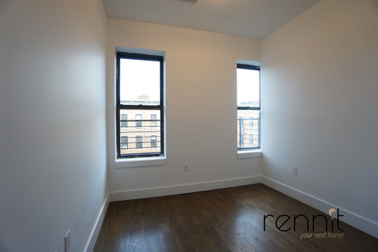 1689 Gates Ave, Apt 2Front Image 5