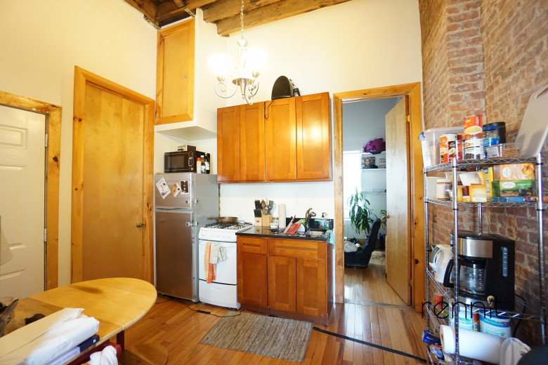 559 St Johns Pl, Apt 3F Image 3