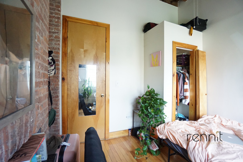 559 St Johns Pl, Apt 3F Image 7