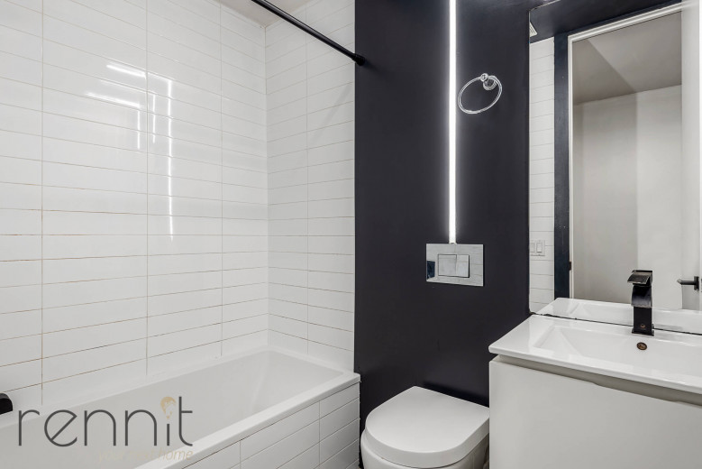 241 Devoe St, Apt 1R Image 7